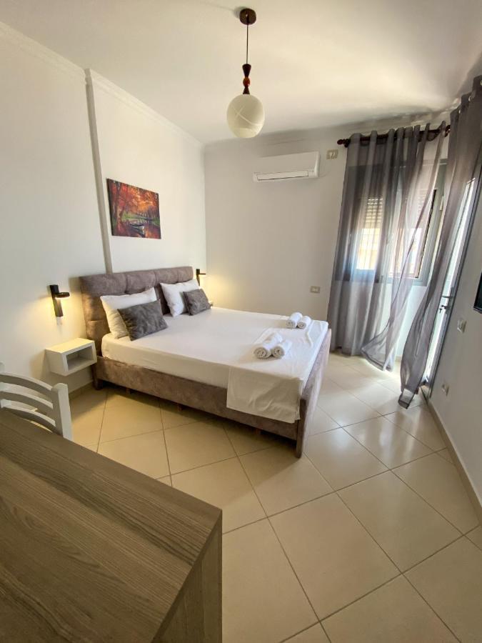 Hotel Abedini Sarande Exterior photo