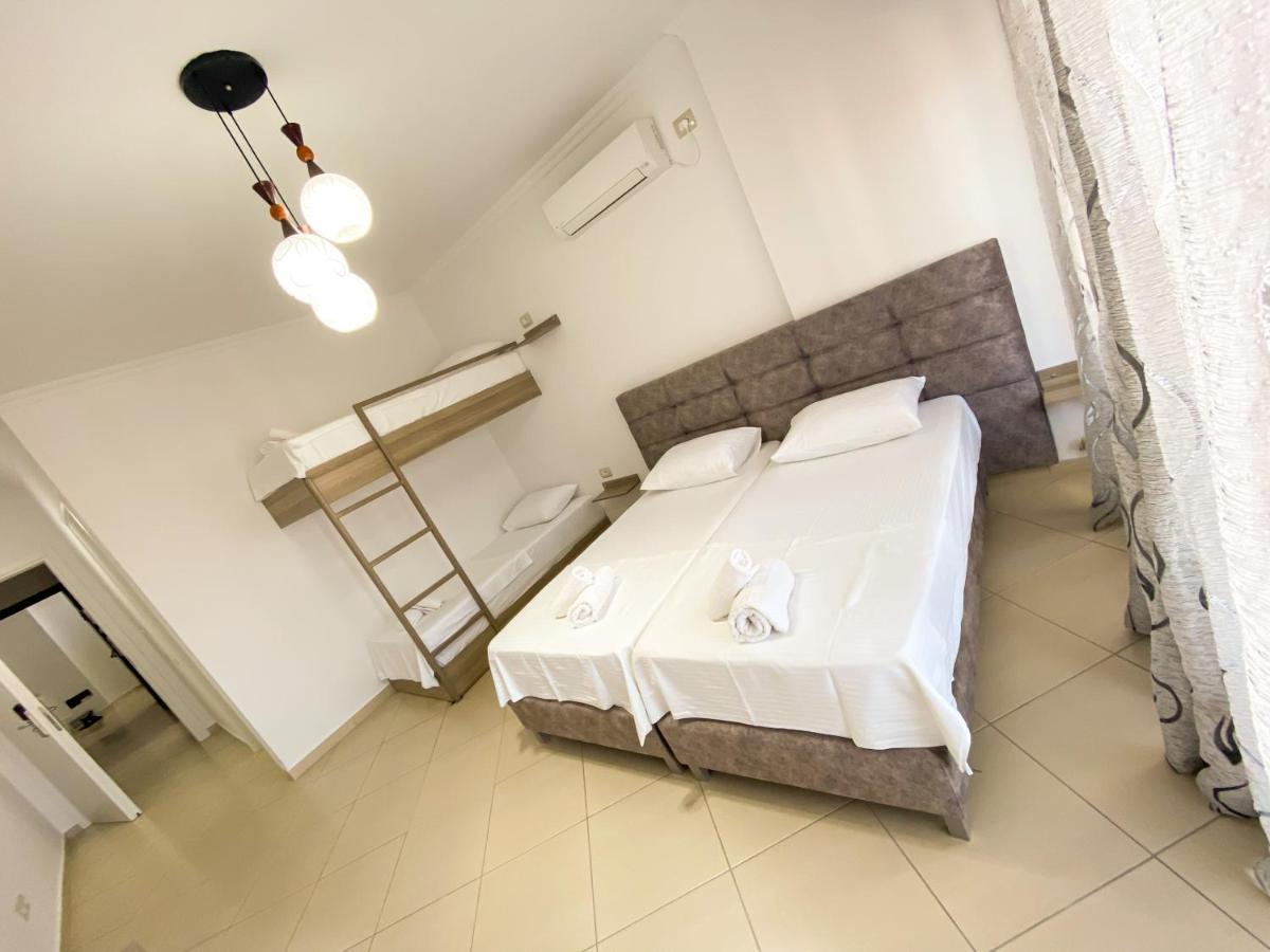 Hotel Abedini Sarande Exterior photo